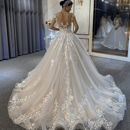 Lace wedding dress | V-neck backless