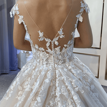 Lace wedding dress | V-neck backless
