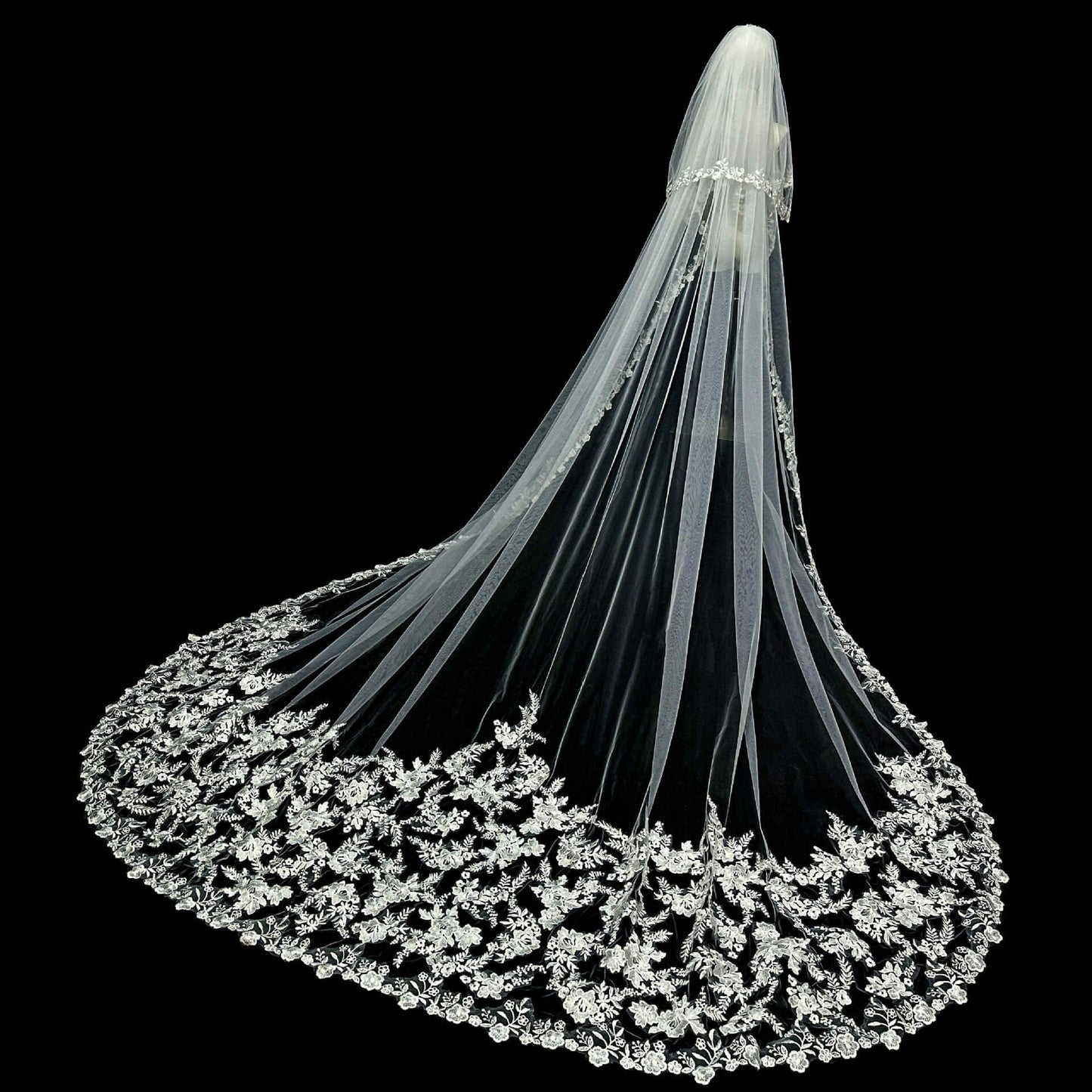 Lace Floral Cathedral Veil | wedding veils