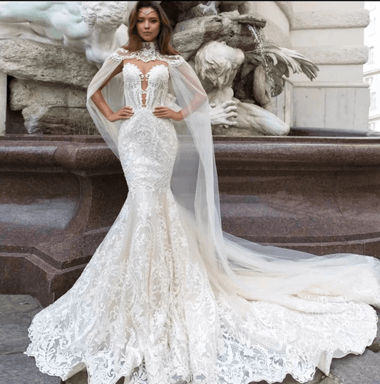Strapless lace mermaid wedding dress with yarn