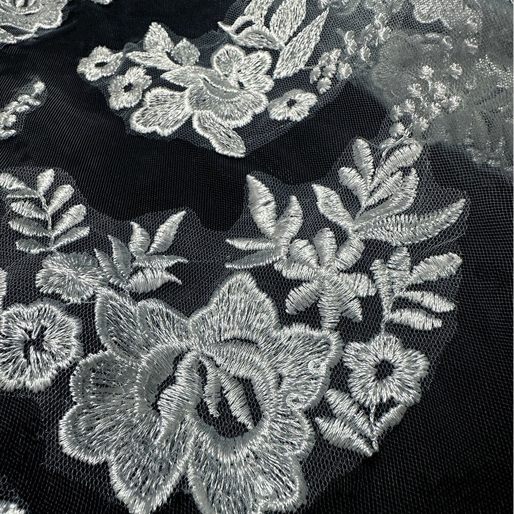 Lace Floral Cathedral Veil | wedding veils